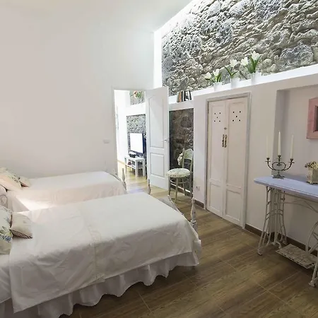 Casa Mama Fela Arucas